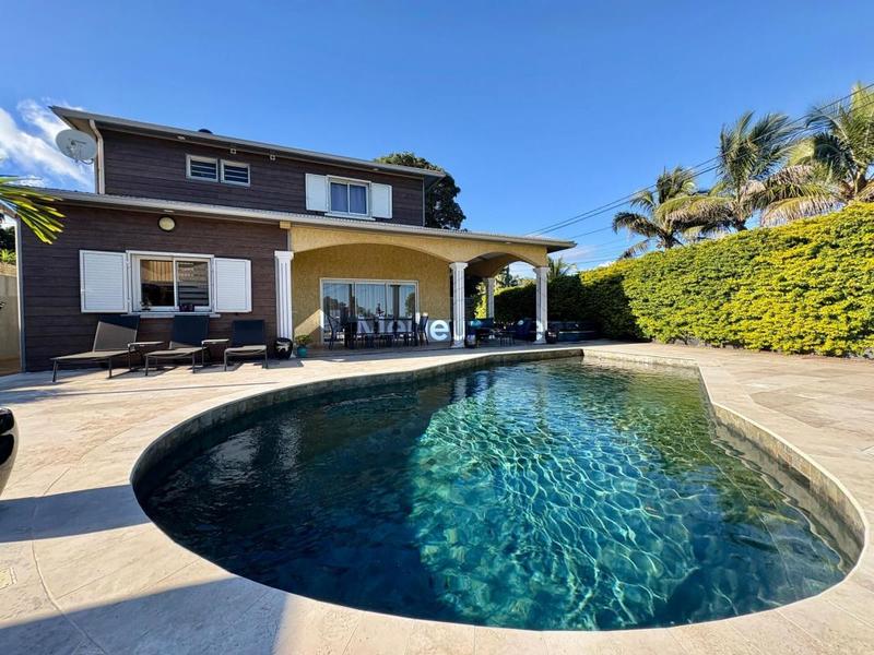 Villa - 160 m² - 5 pièces