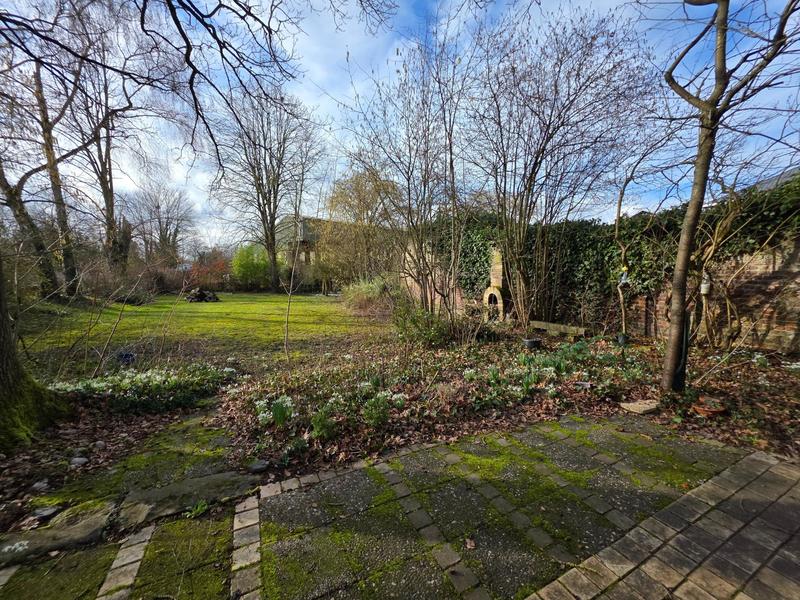 Maison - 170 m² - 9 pièces