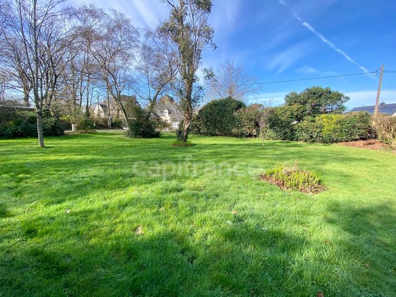 Terrain constructible - 800 m²