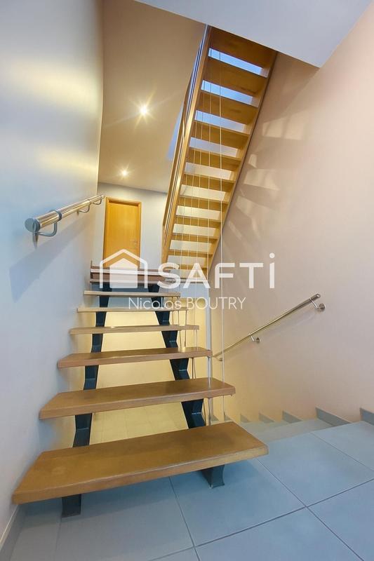 Maison de ville - 158 m² - 4 pièces