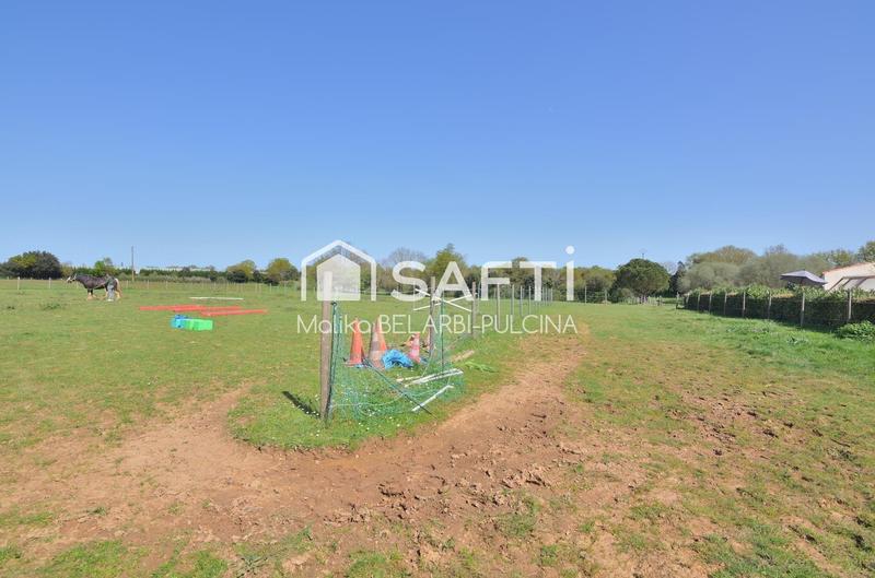 Maison - 392 m² - 14 pièces