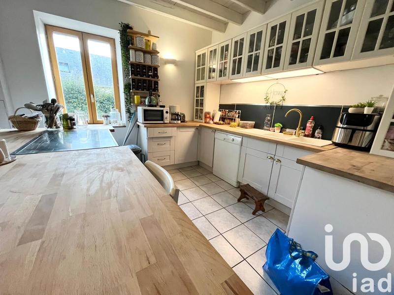 Maison - 200 m² - 6 pièces