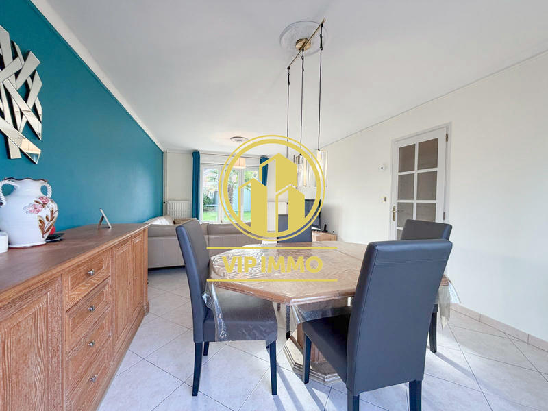 Maison - 83 m² - 4 pièces