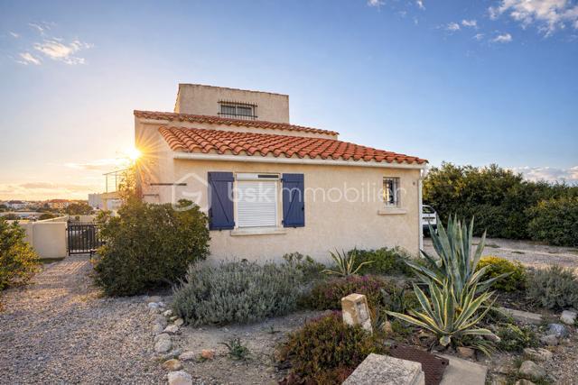 Maison - 90 m² - 4 pièces