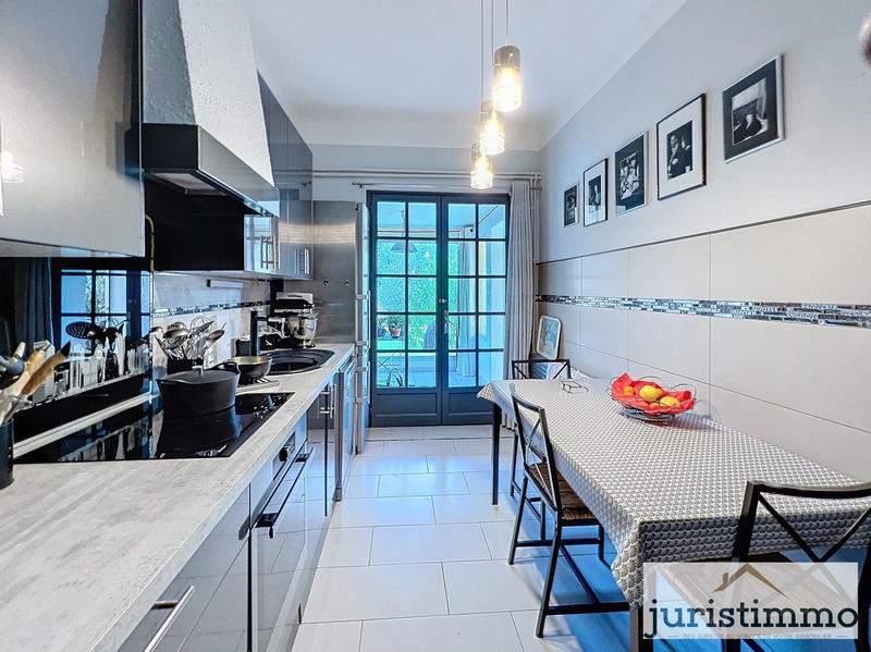 Villa - 120 m² - 5 pièces