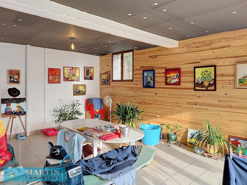 Maison - 304 m² - 7 pièces