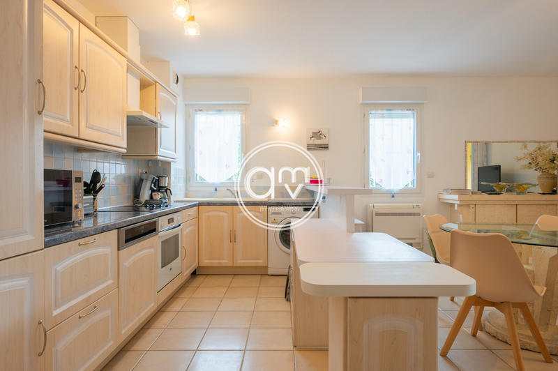 Appartement - 61 m² - 3 pièces