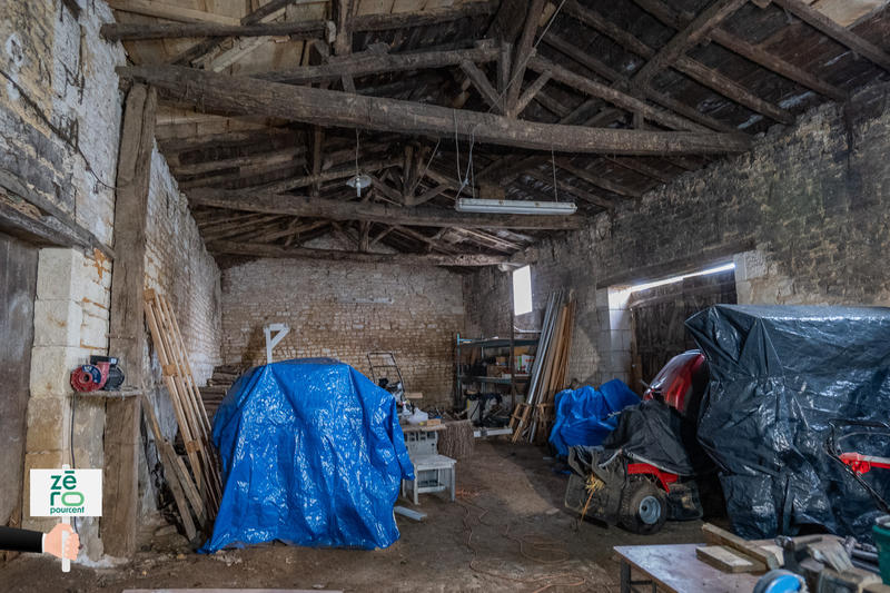 Maison - 218 m² - 6 pièces