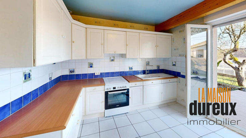 Maison - 100 m² - 4 pièces