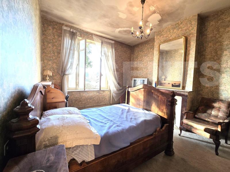 Maison - 150 m² - 7 pièces