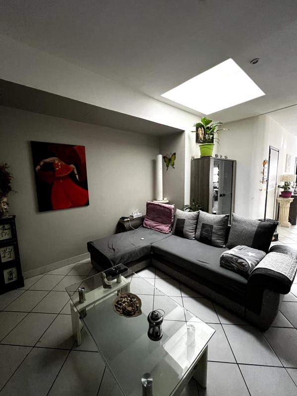 Maison - 130 m² - 8 pièces