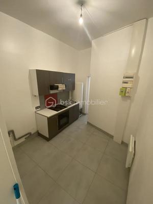 Immeuble - 84 m² - 4 pièces