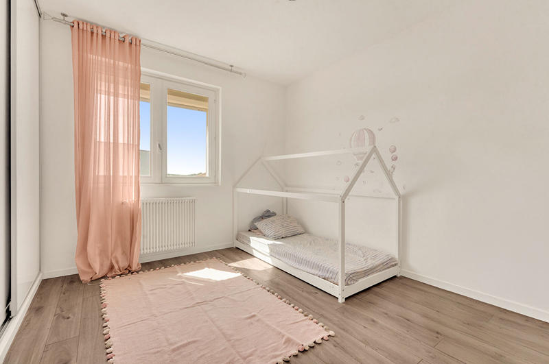 Maison - 182 m² - 7 pièces