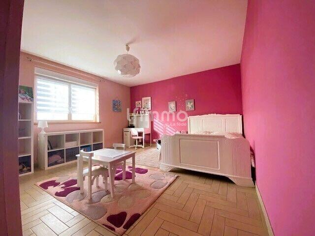 Maison - 210 m² - 6 pièces