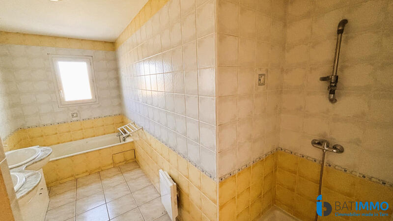 Maison - 93 m² - 4 pièces