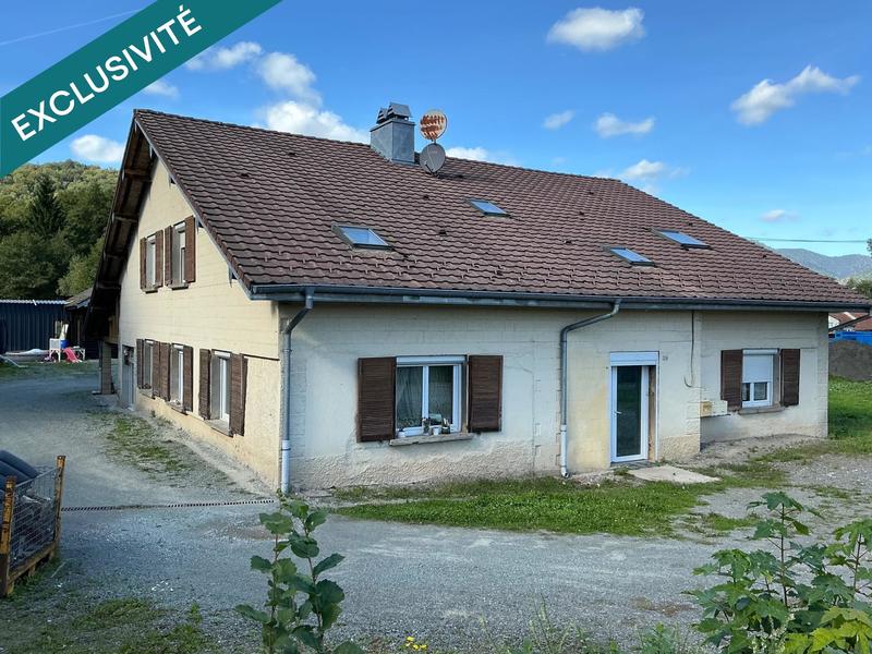 Maison - 292 m² - 10 pièces