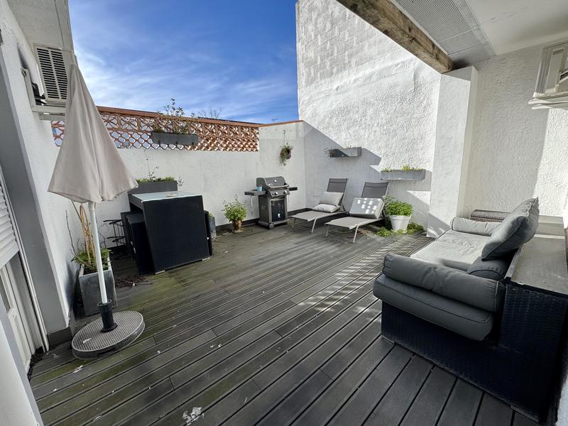 Appartement - 80 m² - 4 pièces