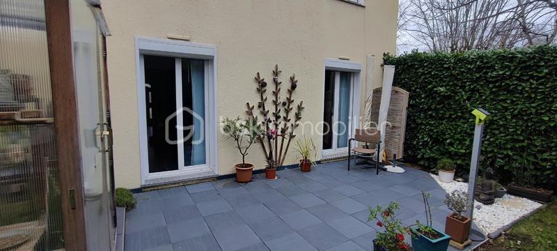 Maison - 105 m² - 5 pièces