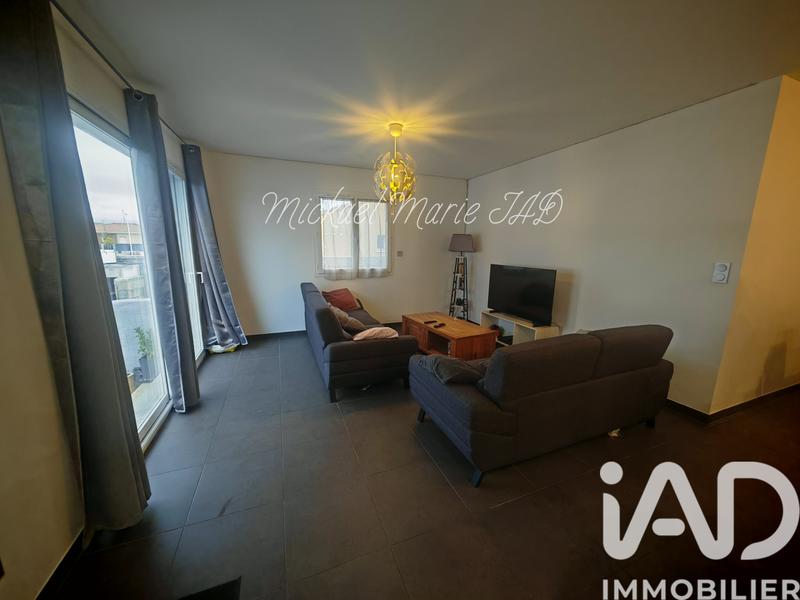 Maison - 93 m² - 4 pièces