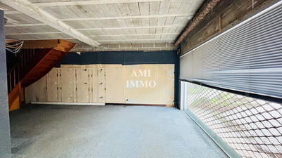 Maison - 216 m² - 10 pièces