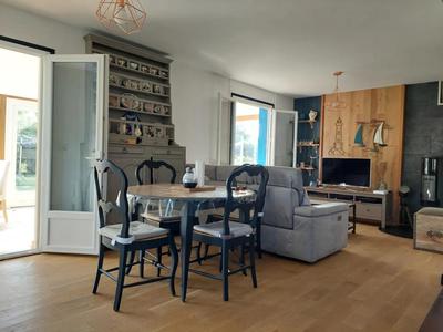 Maison - 130 m² - 7 pièces