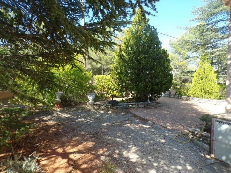 Maison - 97 m² - 5 pièces