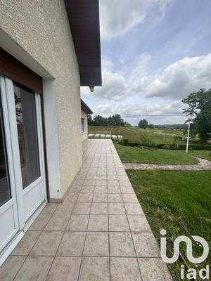 Maison - 106 m² - 5 pièces