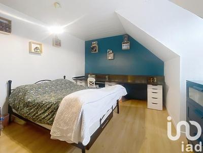 Maison - 186 m² - 6 pièces