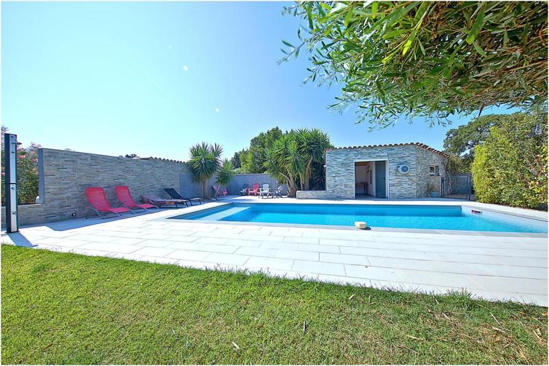 Maison d'architecte - 250 m² - 7 pièces