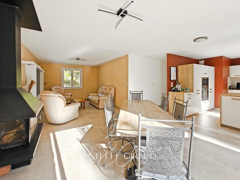 Villa - 98 m² - 5 pièces