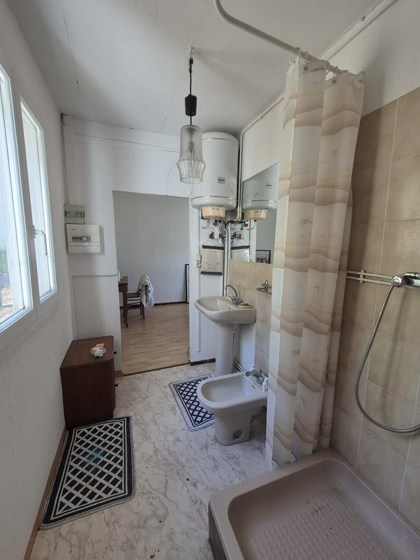 Maison - 195 m² - 5 pièces