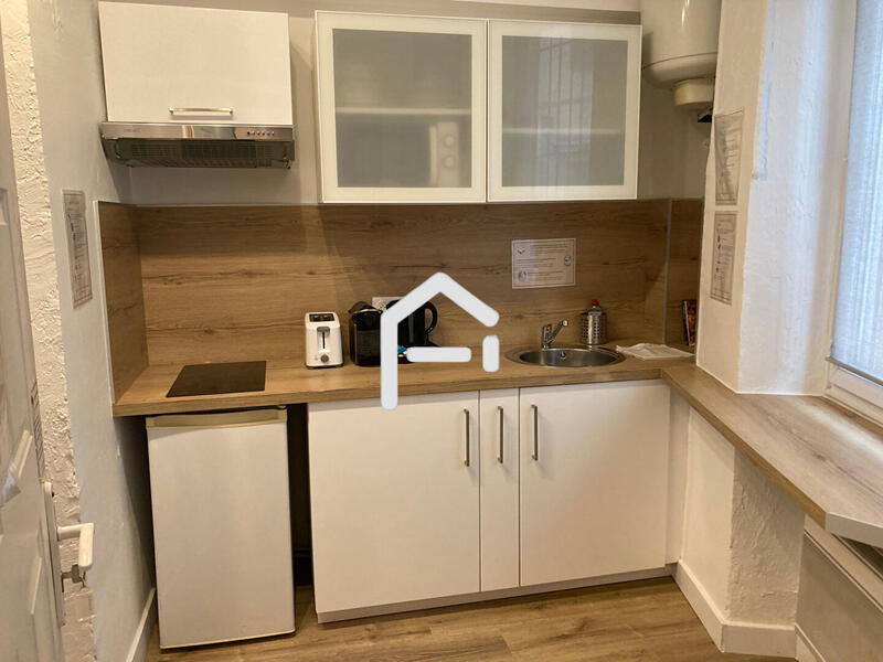 Immeuble - 85 m² - 6 pièces