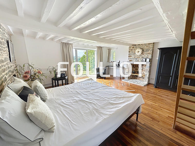 Maison - 189 m² - 6 pièces