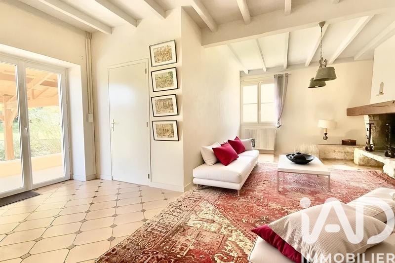 Maison - 323 m² - 12 pièces