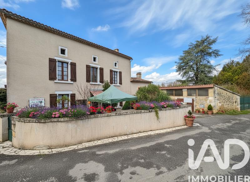 Maison - 83 m² - 4 pièces