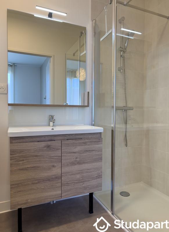 Chambre - 14 m² - 1 pièce