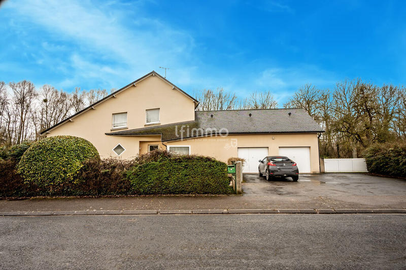 Maison d'architecte - 205 m² - 8 pièces