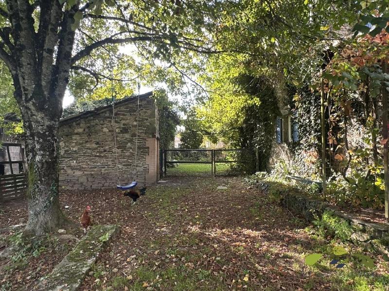 Maison - 225 m² - 8 pièces