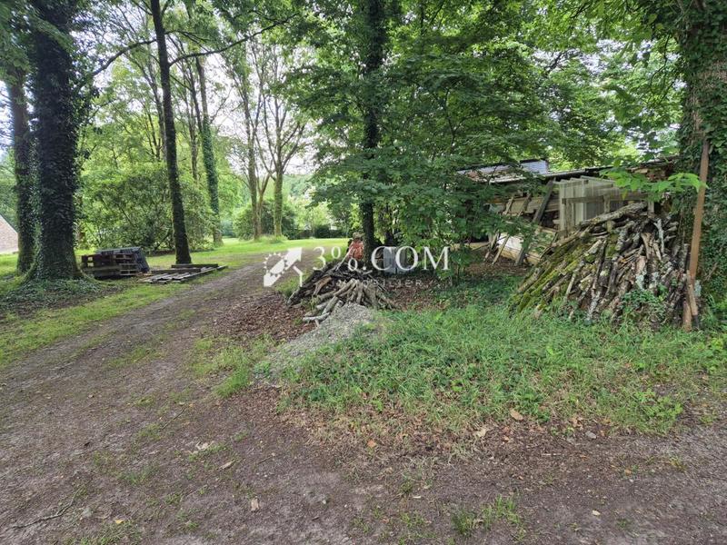 Terrain constructible - 796 m²