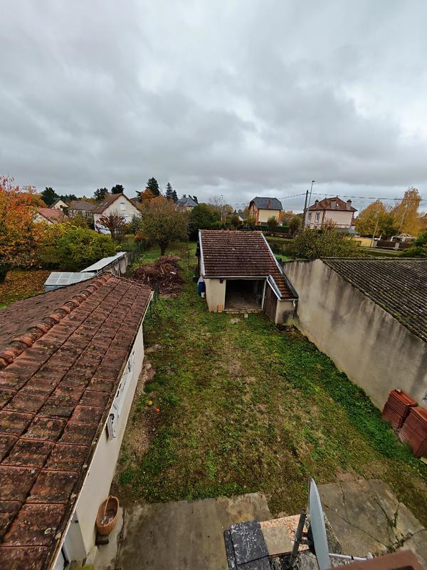 Maison - 104 m² - 5 pièces