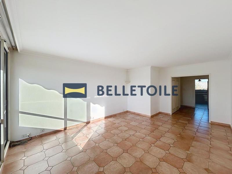 Appartement - 81 m² - 4 pièces