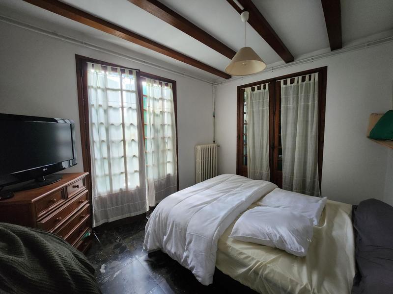 Local commercial - 762 m² - 15 pièces