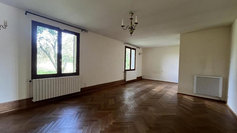 Maison - 200 m² - 7 pièces