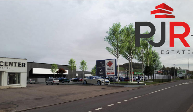 Local commercial - 1 240 m²