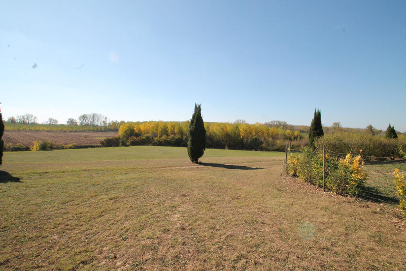 Maison - 268 m² - 8 pièces