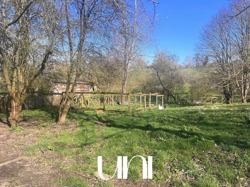 Maison - 226 m² - 7 pièces