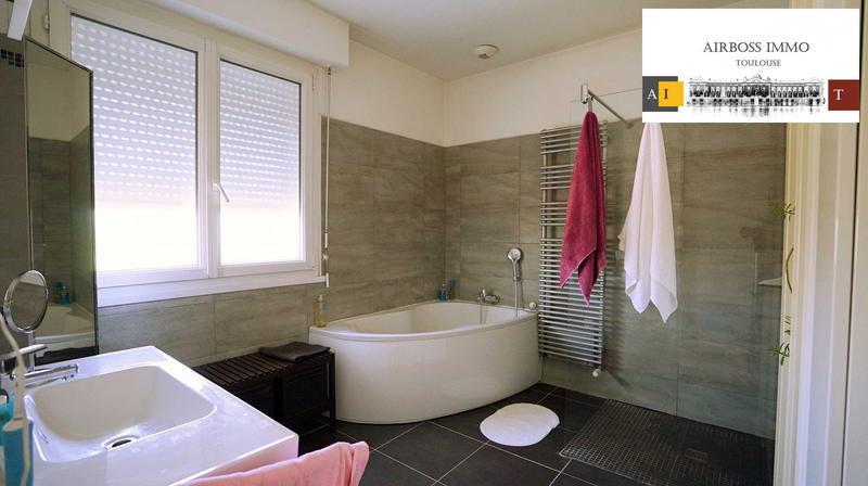 Maison - 181 m² - 8 pièces