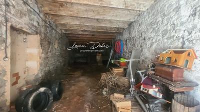 Grange - 140 m² - 2 pièces