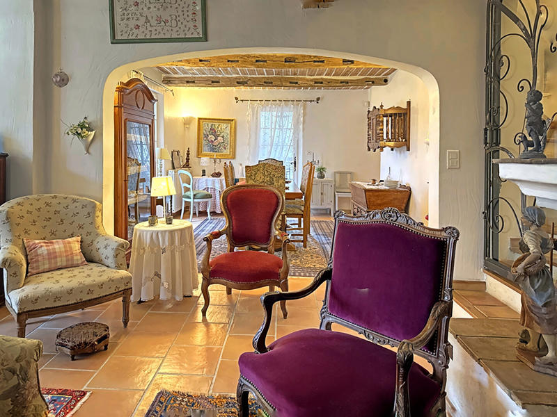 Maison - 137 m² - 4 pièces