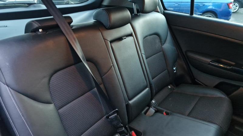 Kia Sportage IV 1.6 Crdi 136 Mhev Black Ed Business 2wd